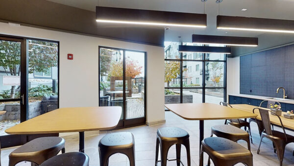 Virtual tour thumbnail for Griffis Lake Washington workshop.