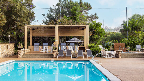 Griffis Mission Valley pool and outdoor grilling stations.