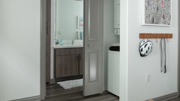 Apartment with In-Home Washer and Dryer