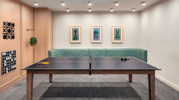 Resident Lounge and Billiards