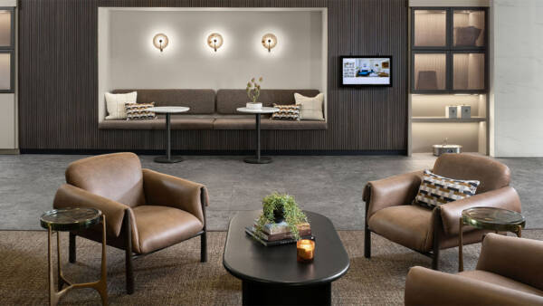 Leasing Center