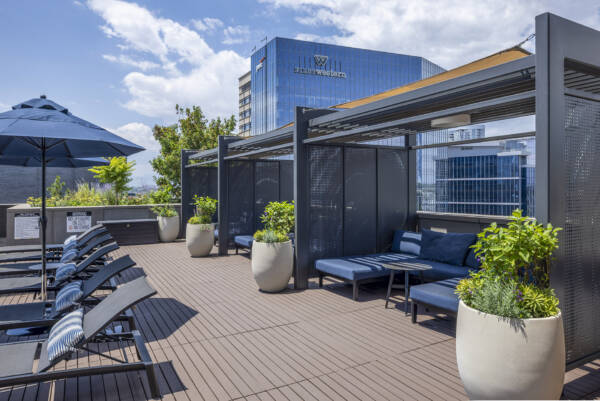 Apartment Rooftop Lounge and Cabanas