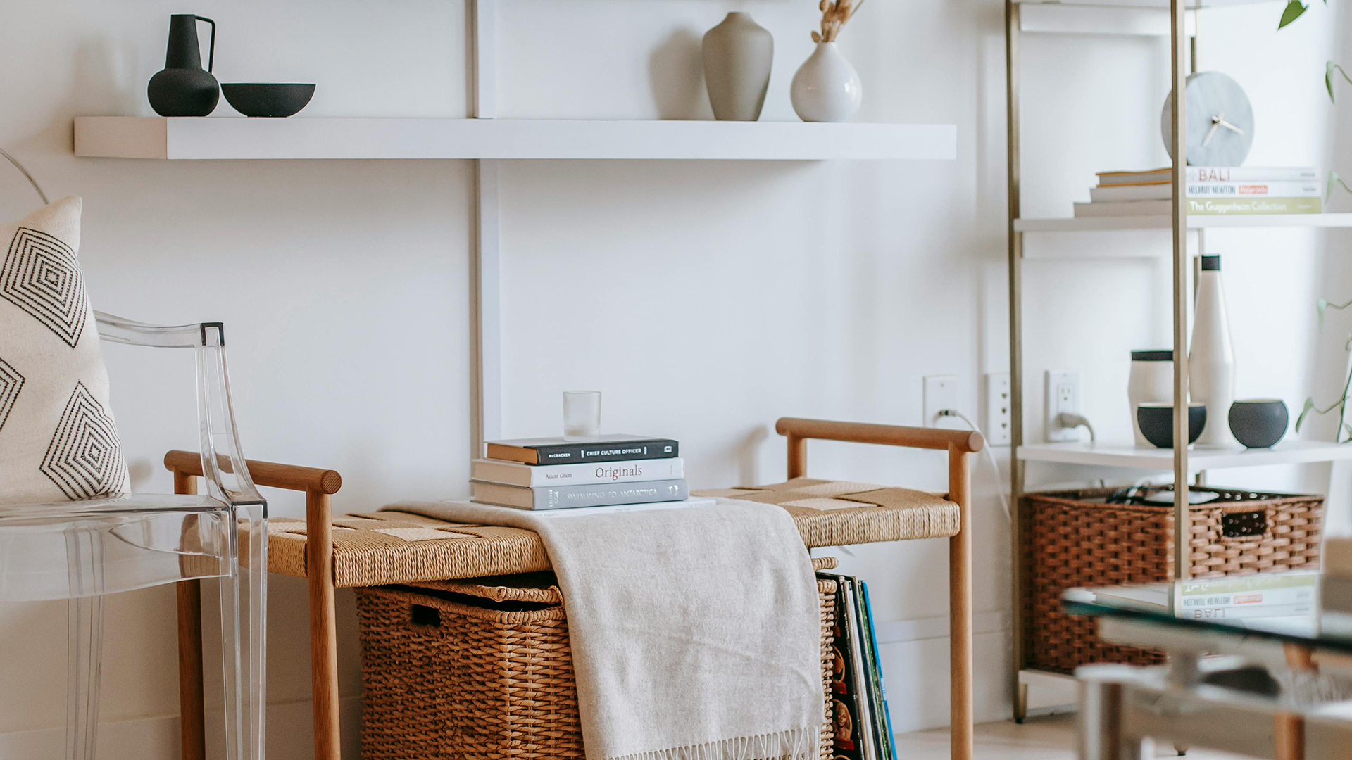 Minimalist living room with woven baskets and neutral decor